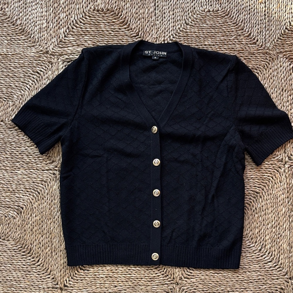 St. John Basics Short Sleeve Cardigan in Black